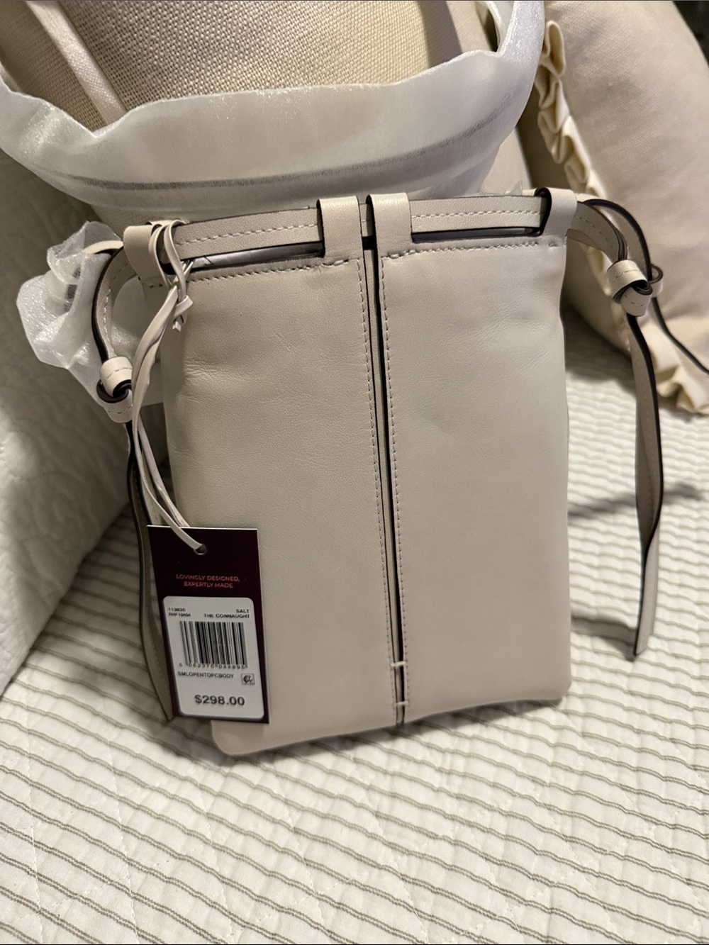 RADLEY London Soft Leather Crossbody Bag in Cream With Secure Magnetic Closure.